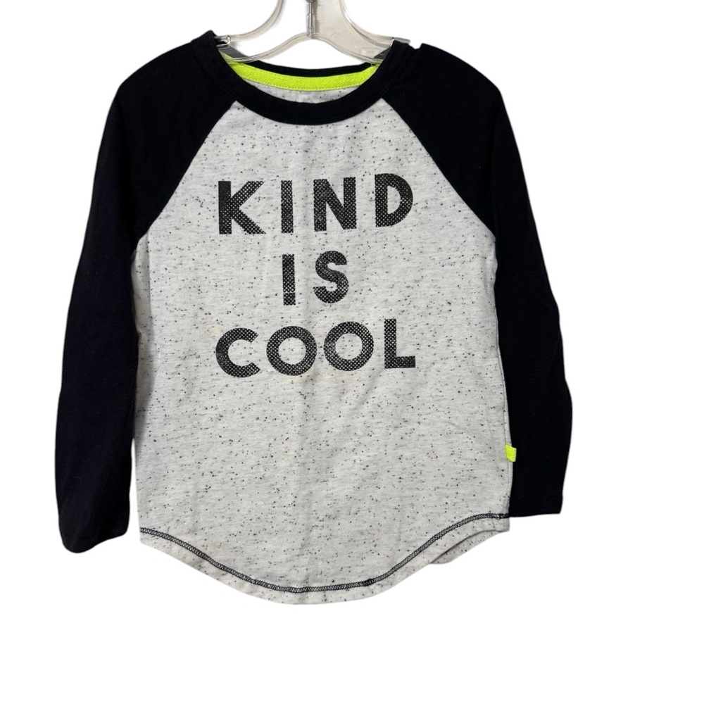 Boys Size XS Raglan Sleeve Shirt - Black & Gray